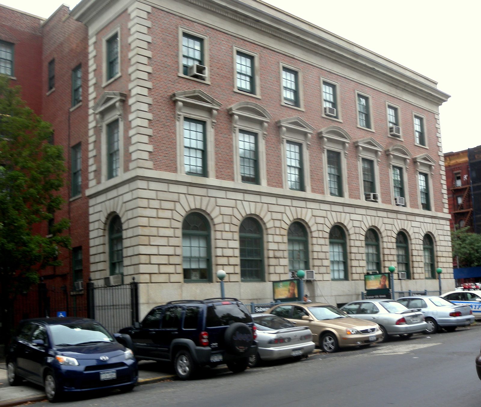 The 40th Precinct station house on Alexander Avenue