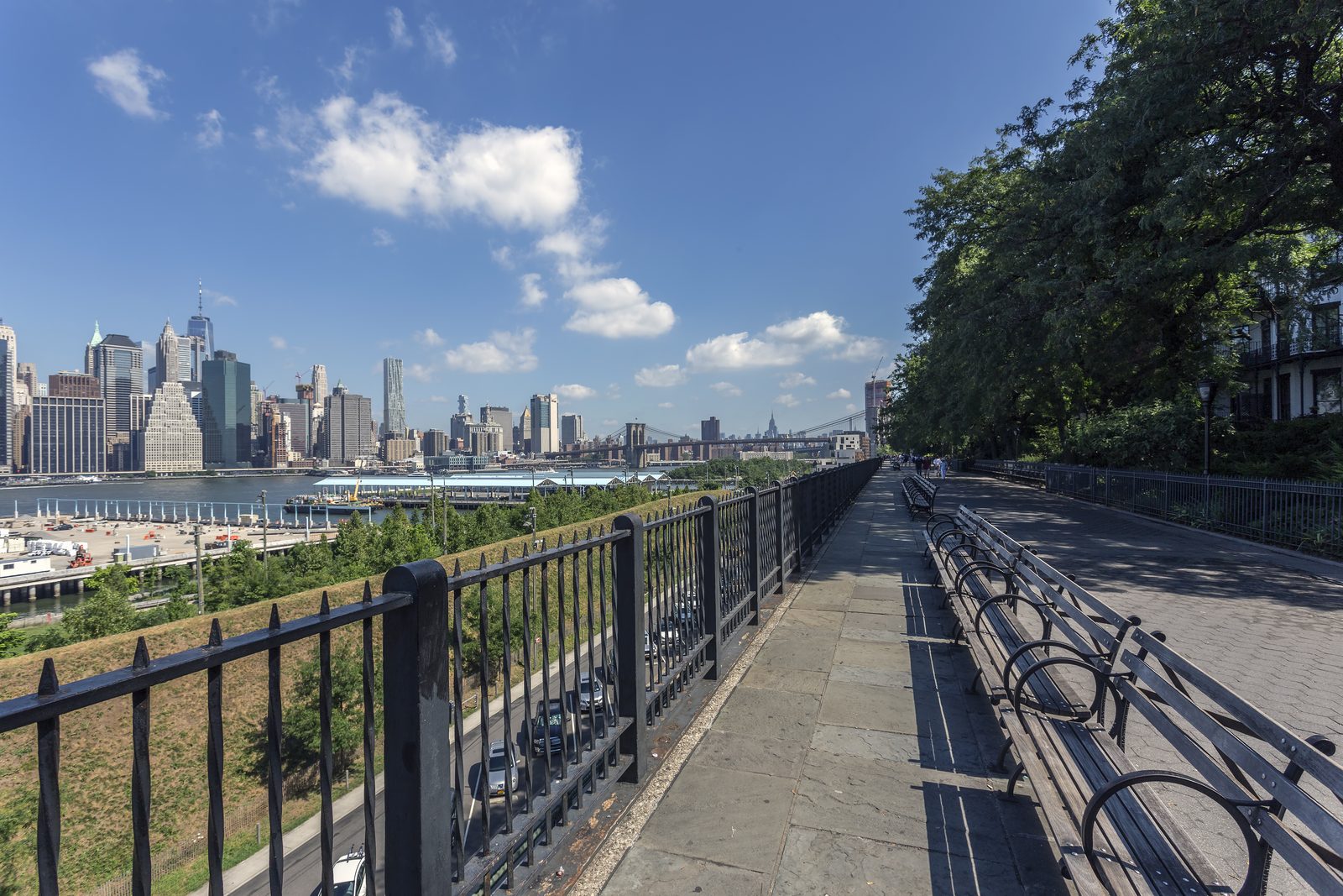 The Promenade above the expressway