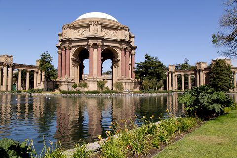 The Palace of Fine Arts rotunda and colonnade across the lagoon
