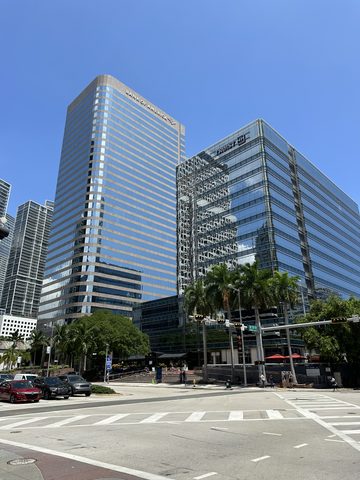 Brickell Avenue, Miami